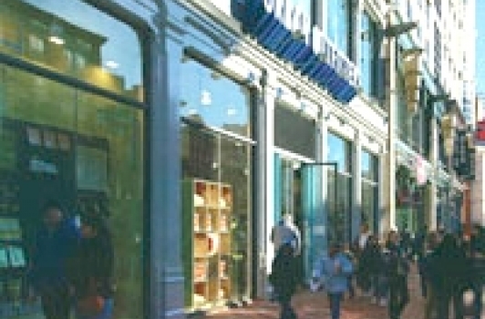 Urban Outfitters Chinatown, DC